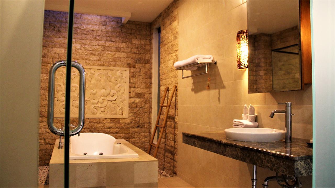 The Nibbana Villas Seminyak  Exterior photo